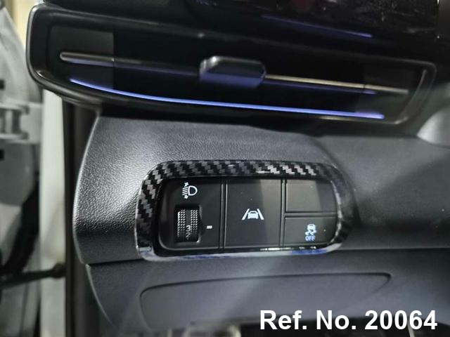  Hyundai / Avante Stock No. 20064